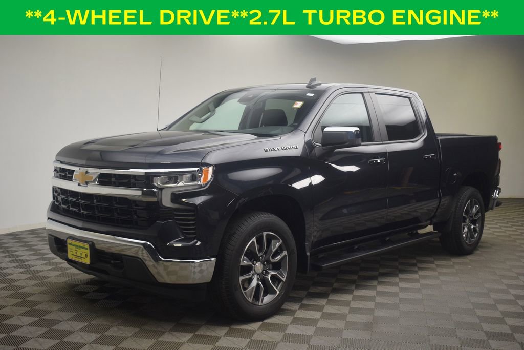 Used 2022 Chevrolet Silverado 1500 LT AWD/4WD image 3