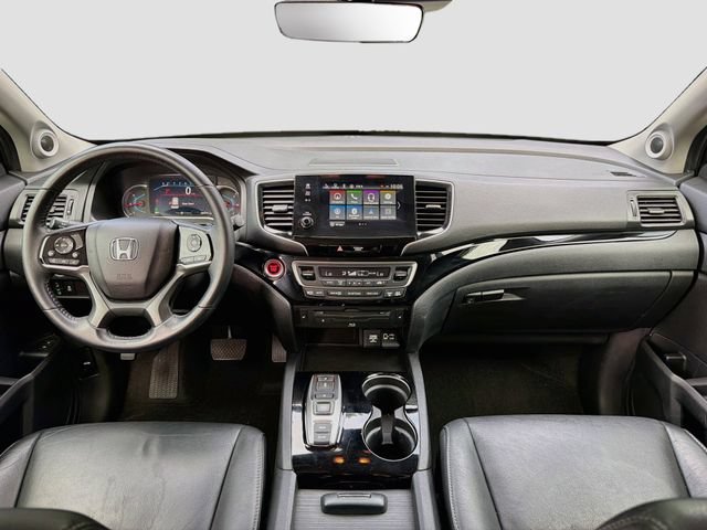 Used 2021 Honda Pilot Touring image 16