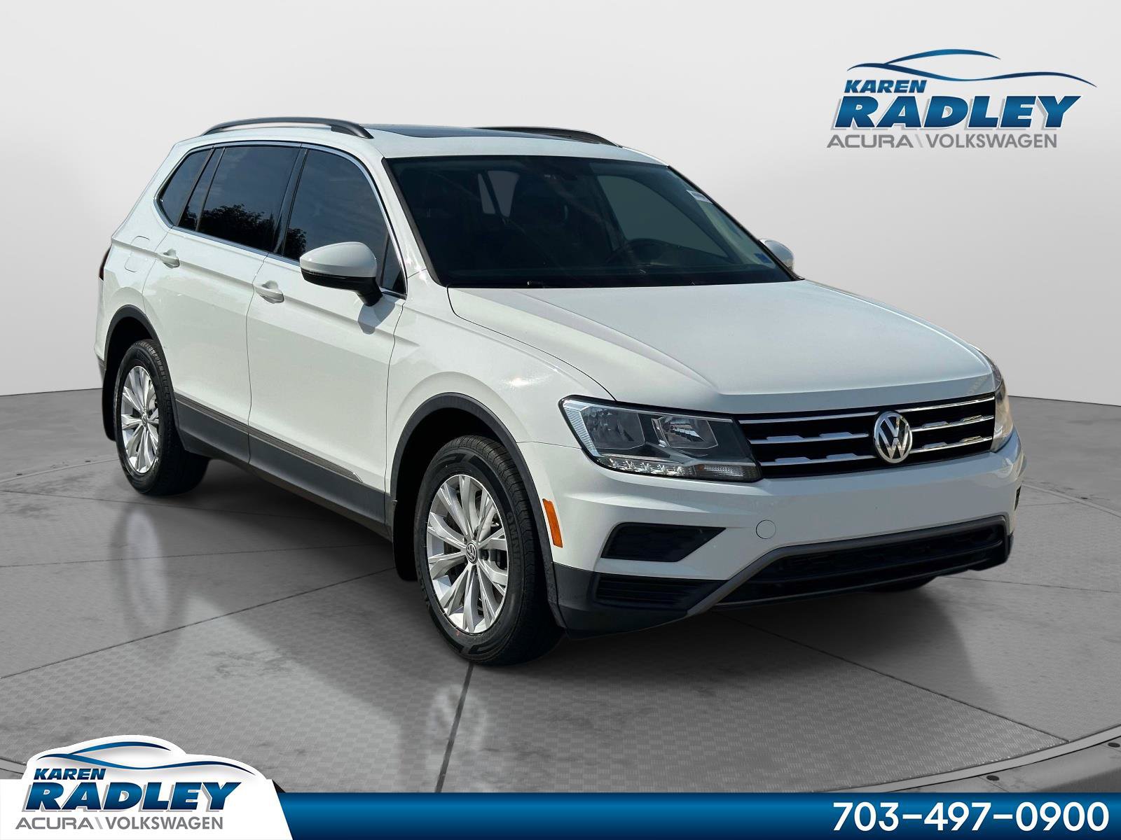 Used 2018 Volkswagen Tiguan SE w/ Panoramic Sunroof Package