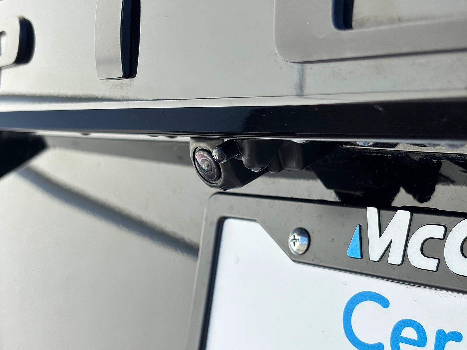 Certified 2023 Honda Pilot LX image 6