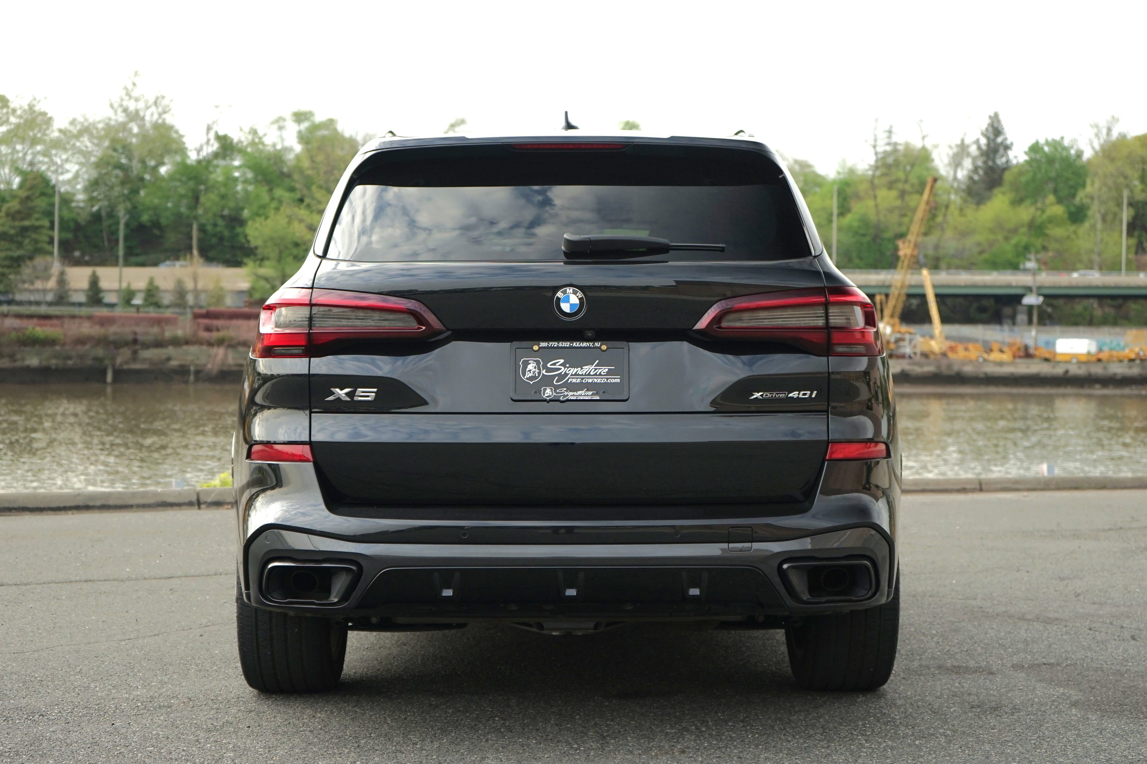 Used 2022 BMW X5 xDrive40i w/ M Sport Package AWD/4WD image 40