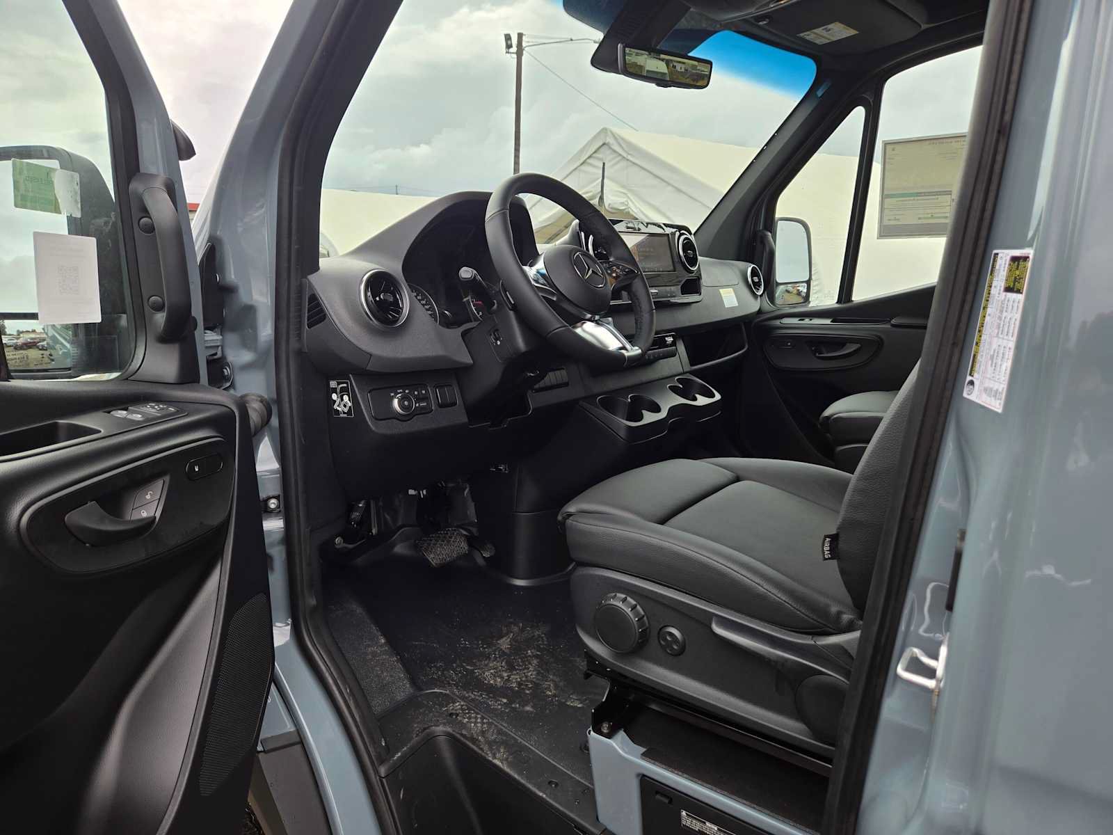 New 2026 Mercedes-Benz Sprinter 2500 image 18