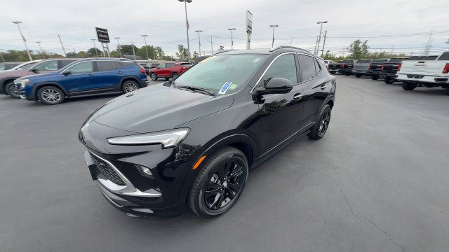 Certified 2024 Buick Encore GX Sport Touring AWD/4WD image 4