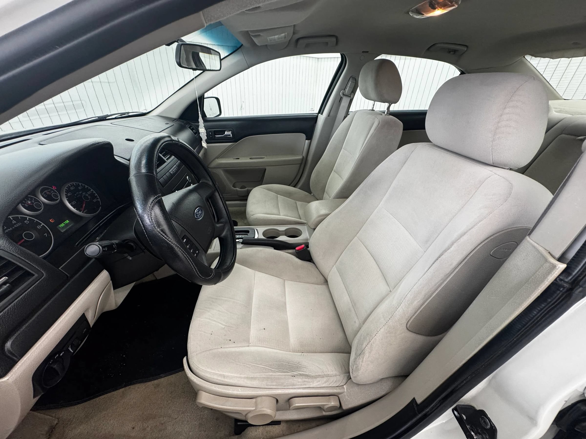 Used 2008 Ford Fusion S FWD image 8
