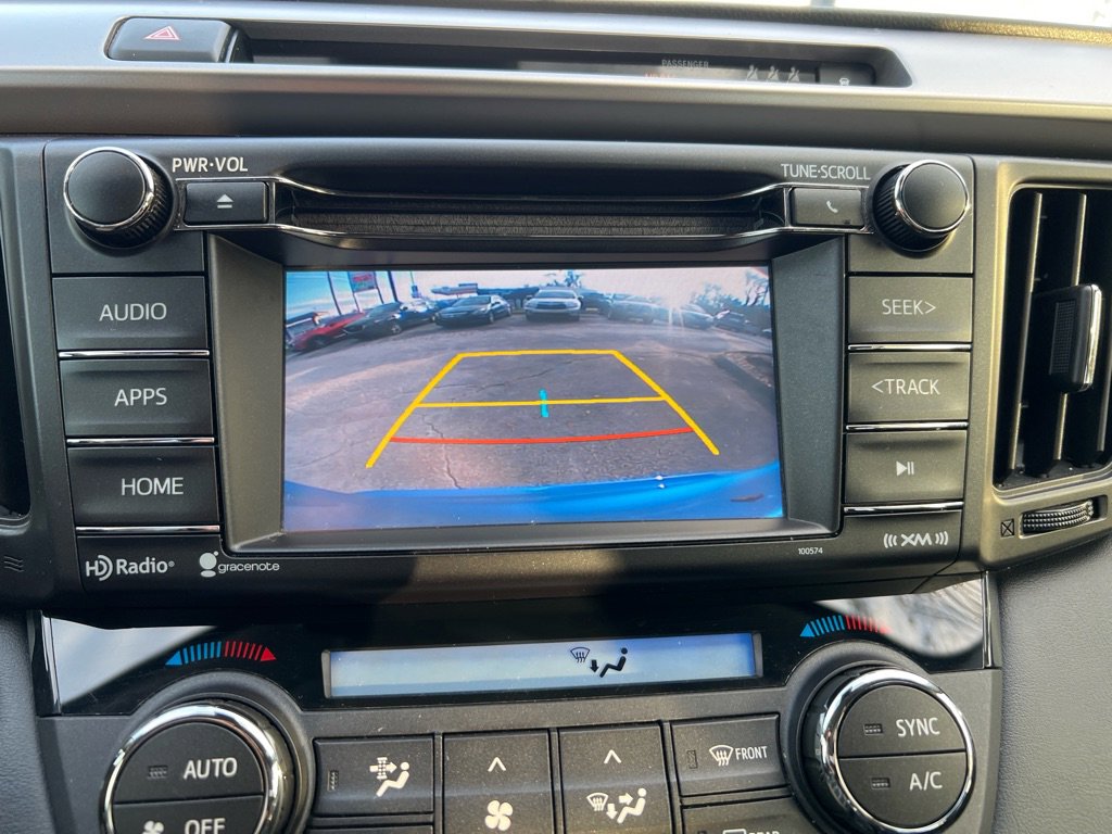 Used 2018 Toyota RAV4 XLE w/ Plus Extra Value Package image 18