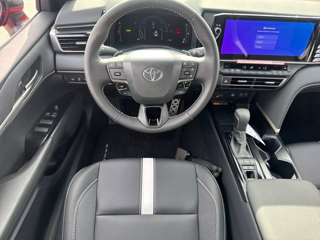 New 2026 Toyota Camry Hybrid FWD image 12