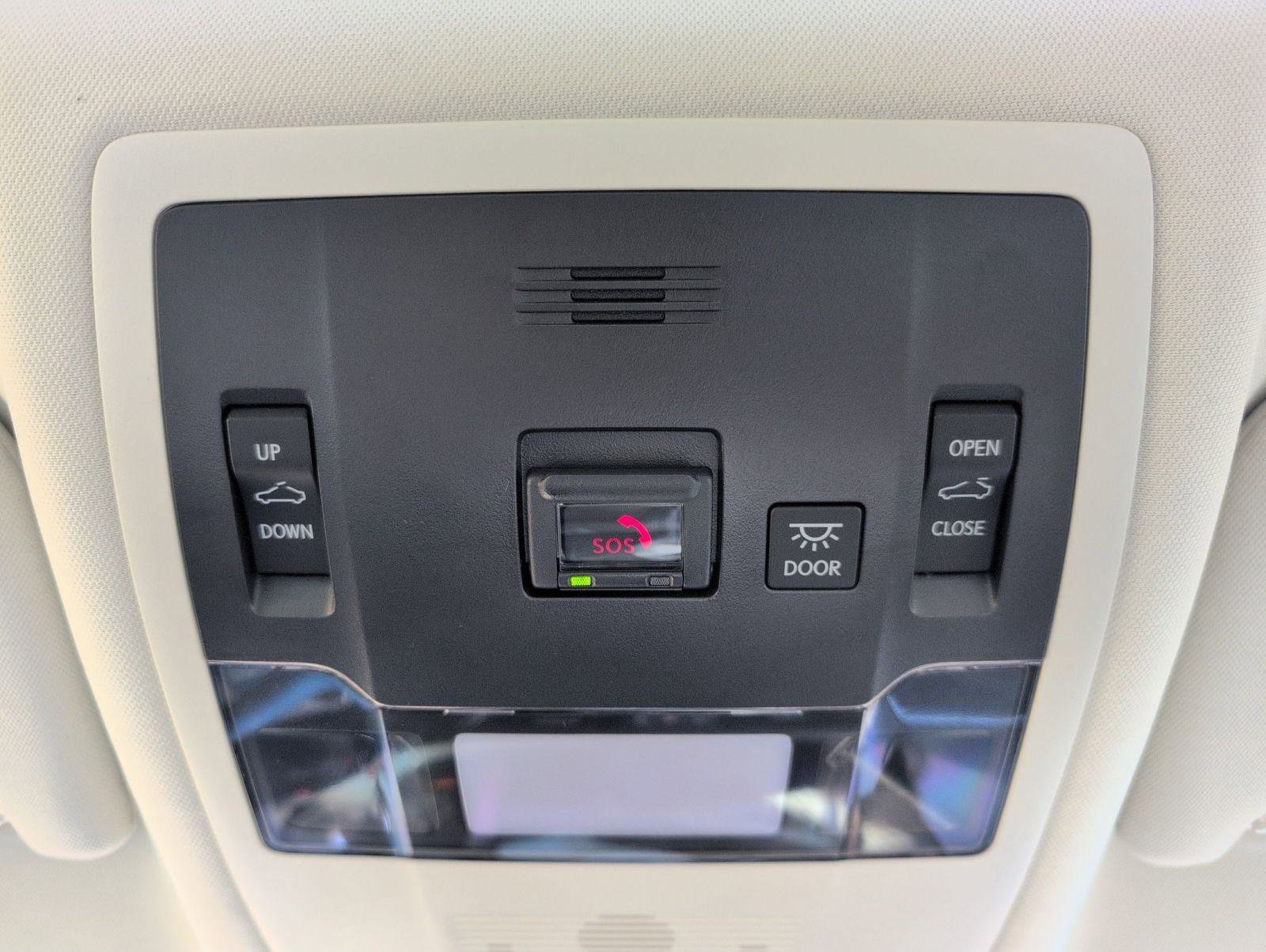 Certified 2025 Lexus ES 300h w/ Premium Package image 26