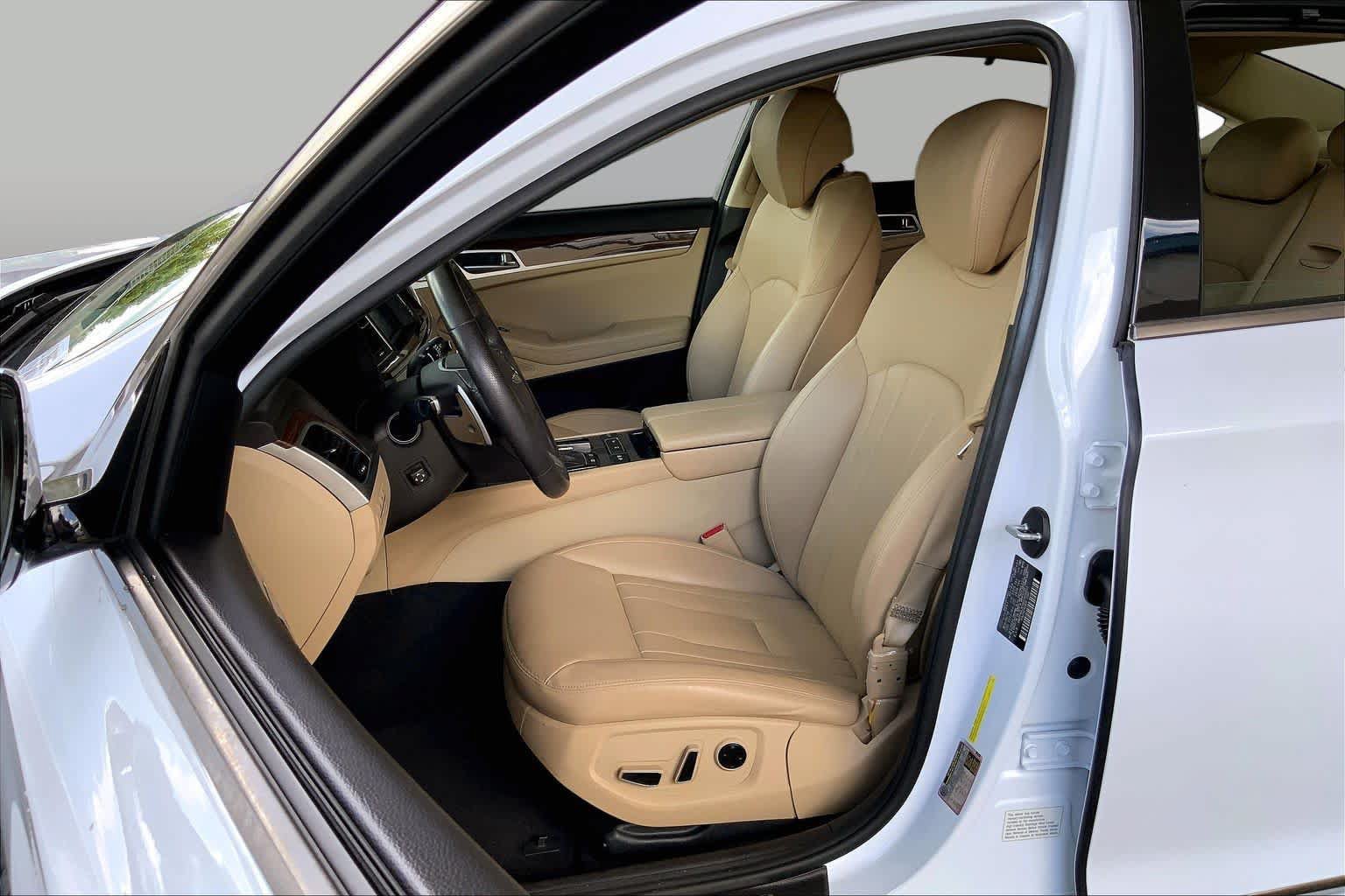 Used 2019 Genesis G80 3.8 w/ Sport Package 02 RWD image 8