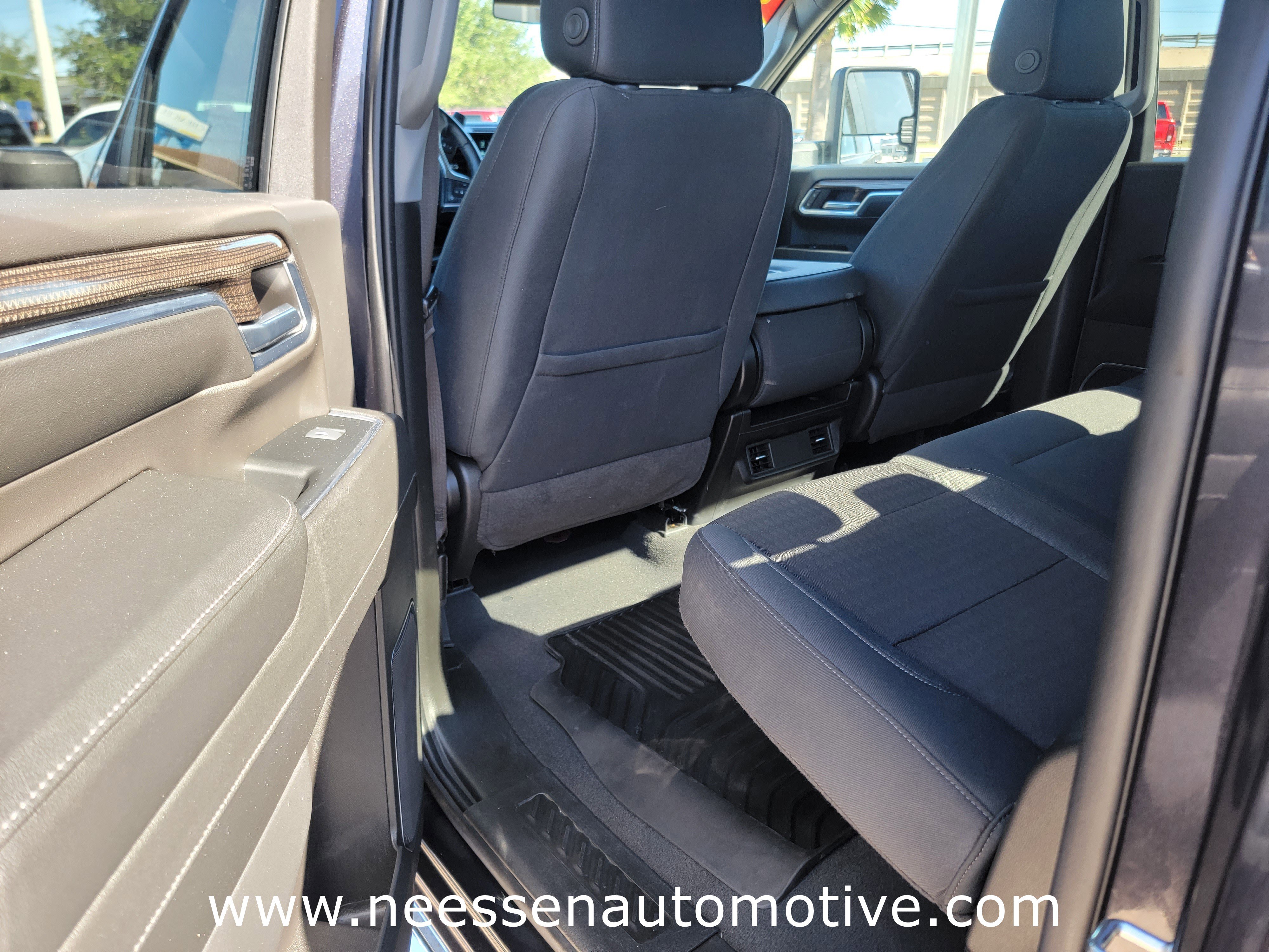 Used 2024 Chevrolet Silverado 2500 LT image 13