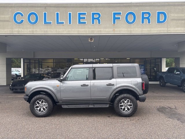 Used 2024 Ford Bronco Badlands image 28