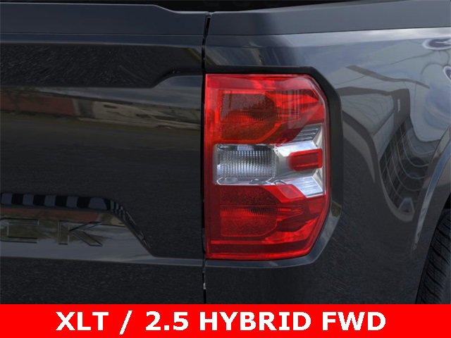 New 2025 Ford Maverick XLT image 22