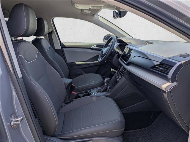 Used 2024 Volkswagen Taos SE FWD image 19