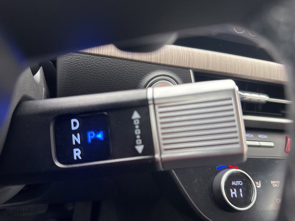 Certified 2025 Hyundai Sonata SEL image 39