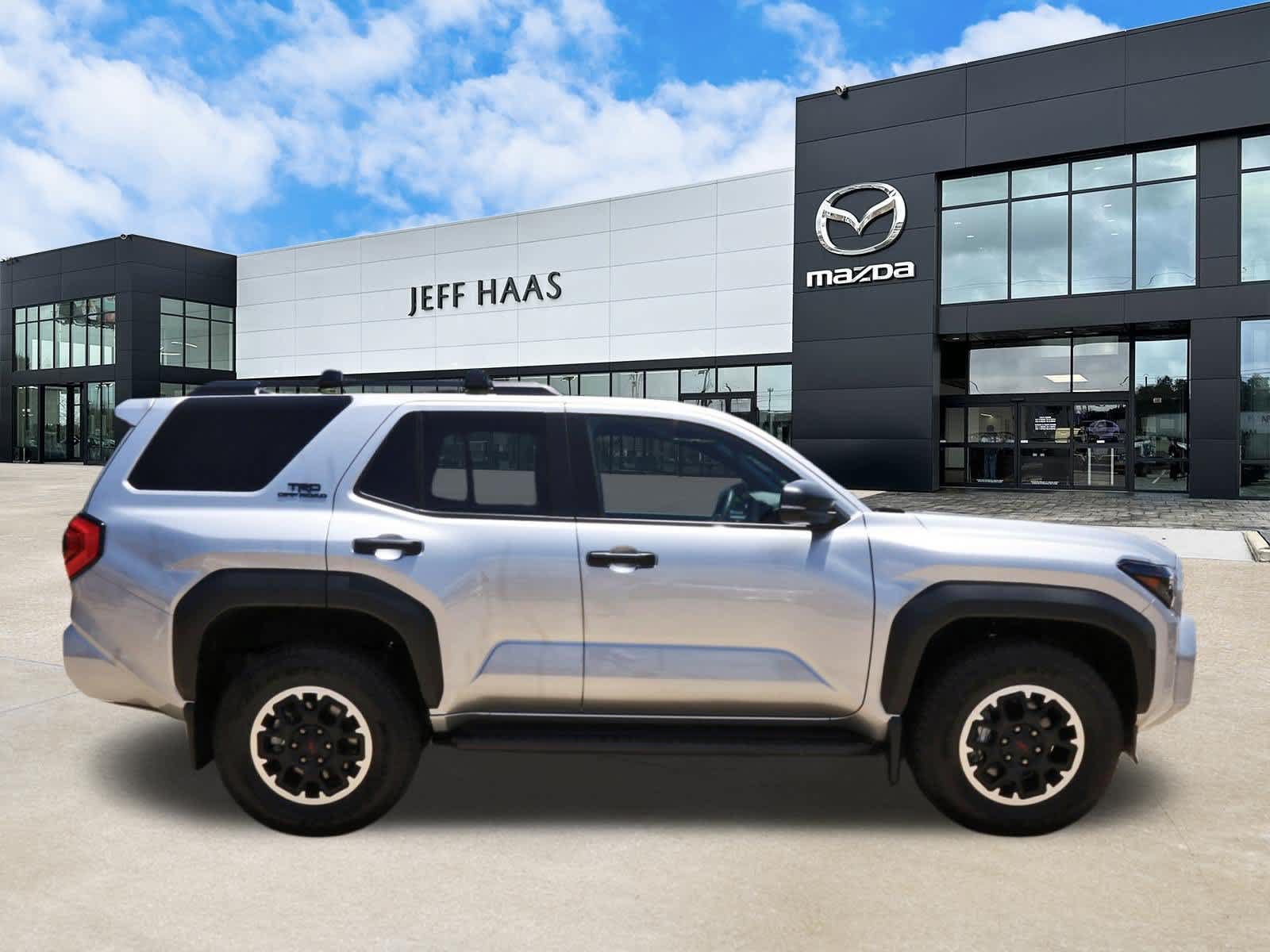 Used 2025 Toyota 4Runner TRD Off-Road AWD/4WD image 5