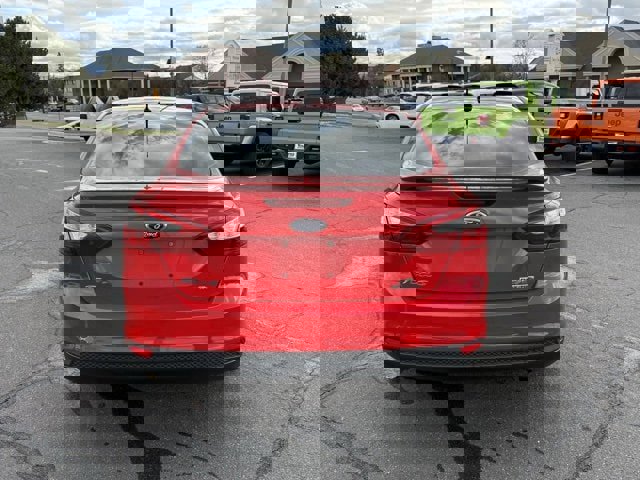 Used 2013 Ford Focus SE w/ Super Fuel Economy (SFE) Pkg image 6