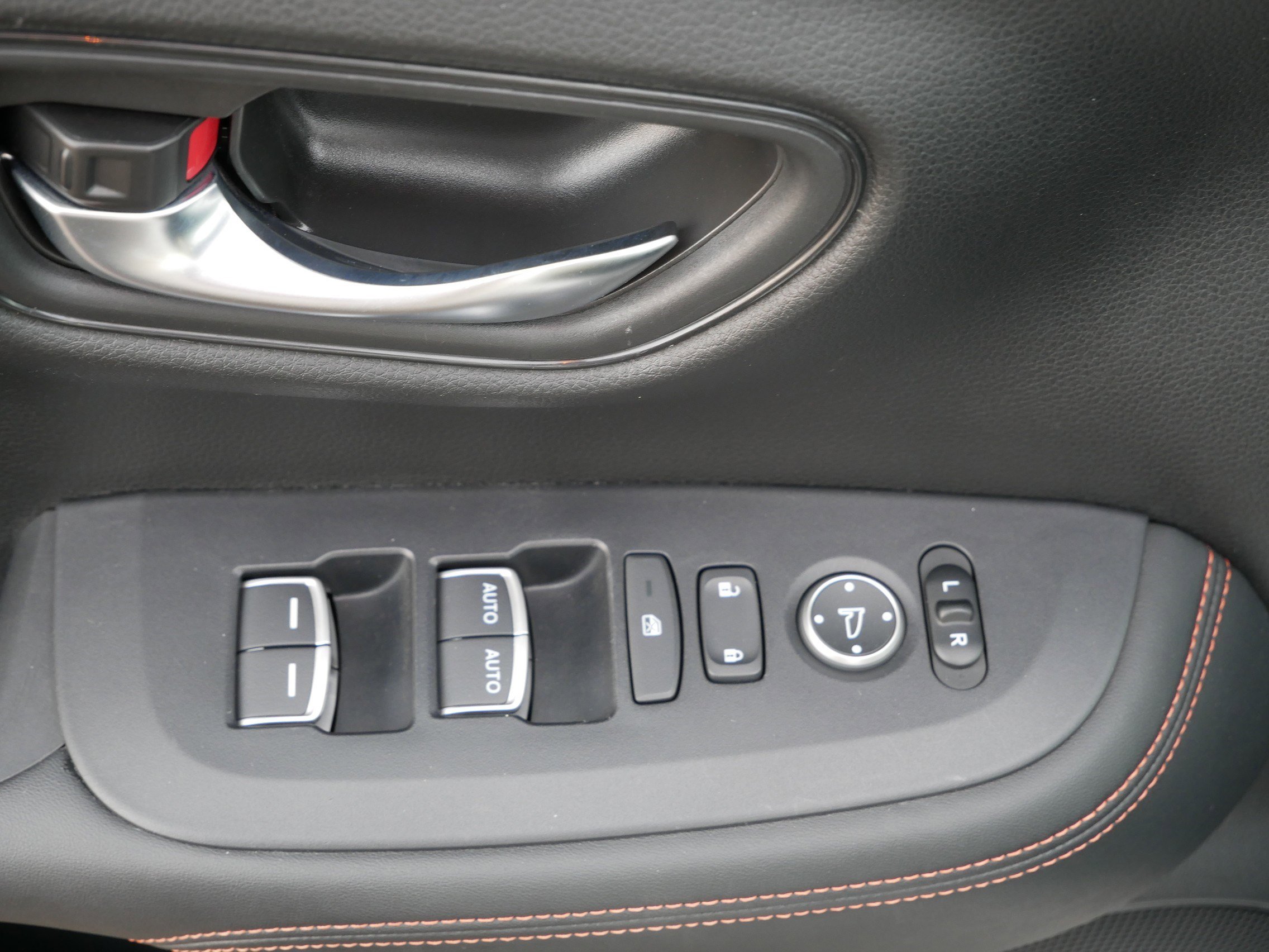 Certified 2024 Honda HR-V Sport image 19