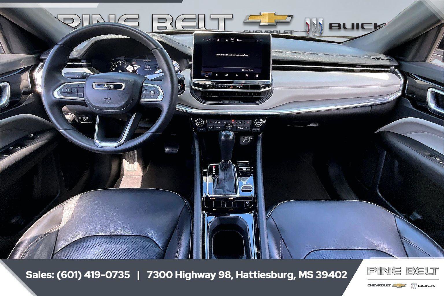 Used 2023 Jeep Compass Limited image 13