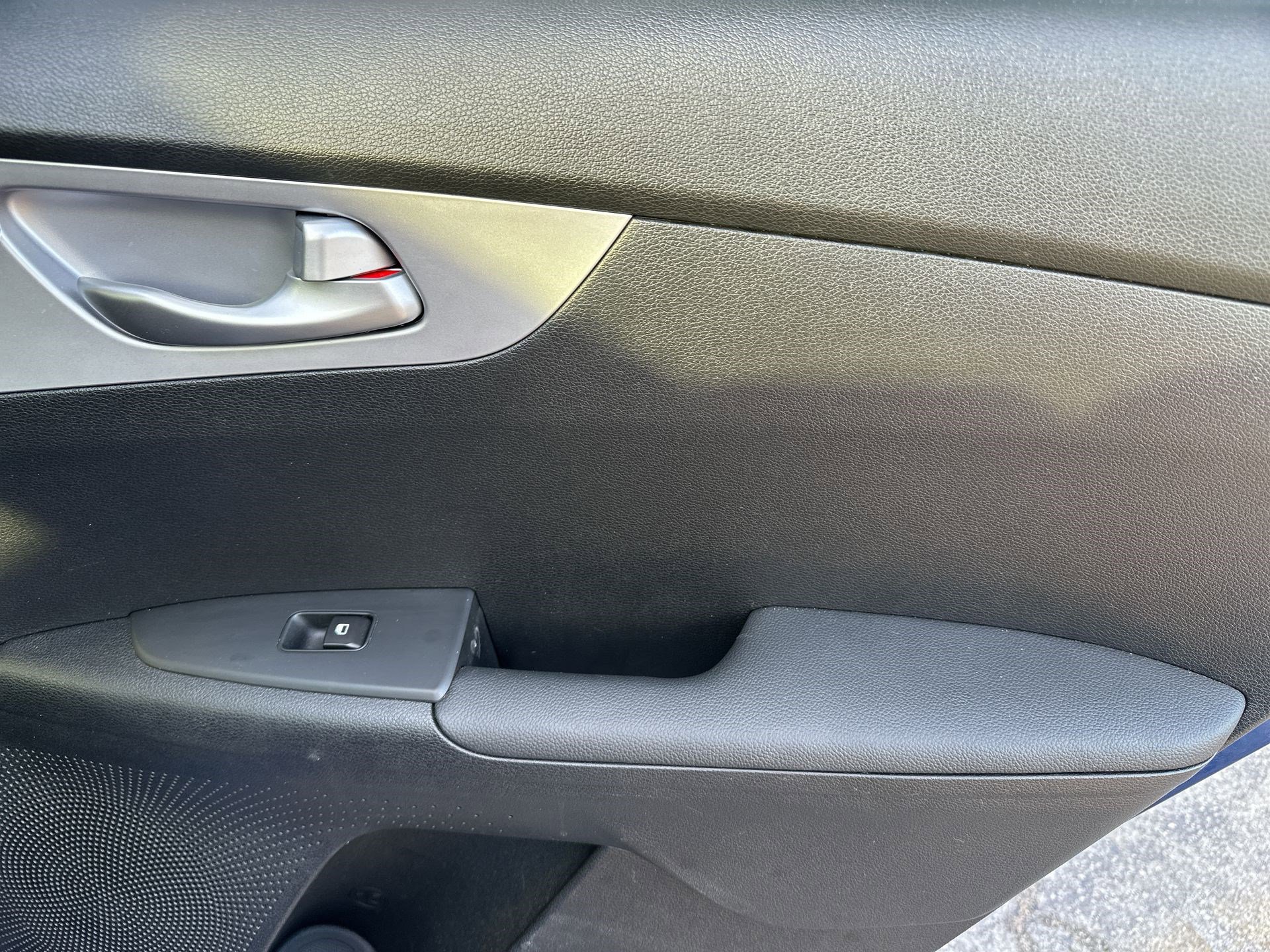 Certified 2024 Kia Forte LXS image 26