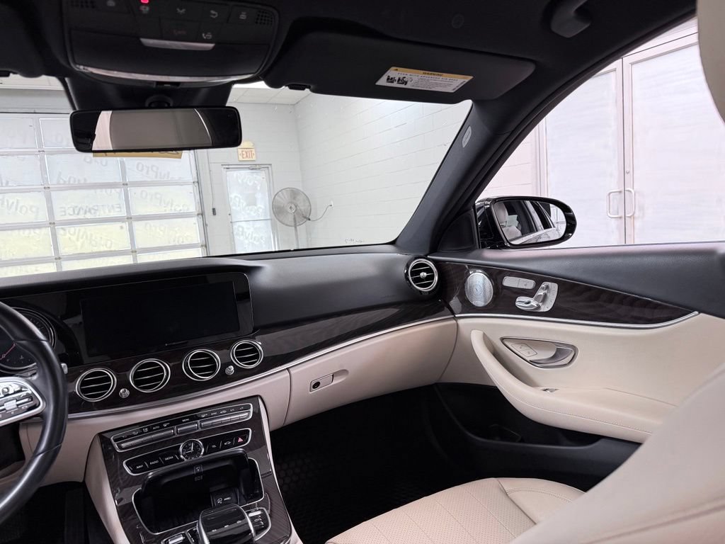 Used 2019 Mercedes-Benz E 300 image 33