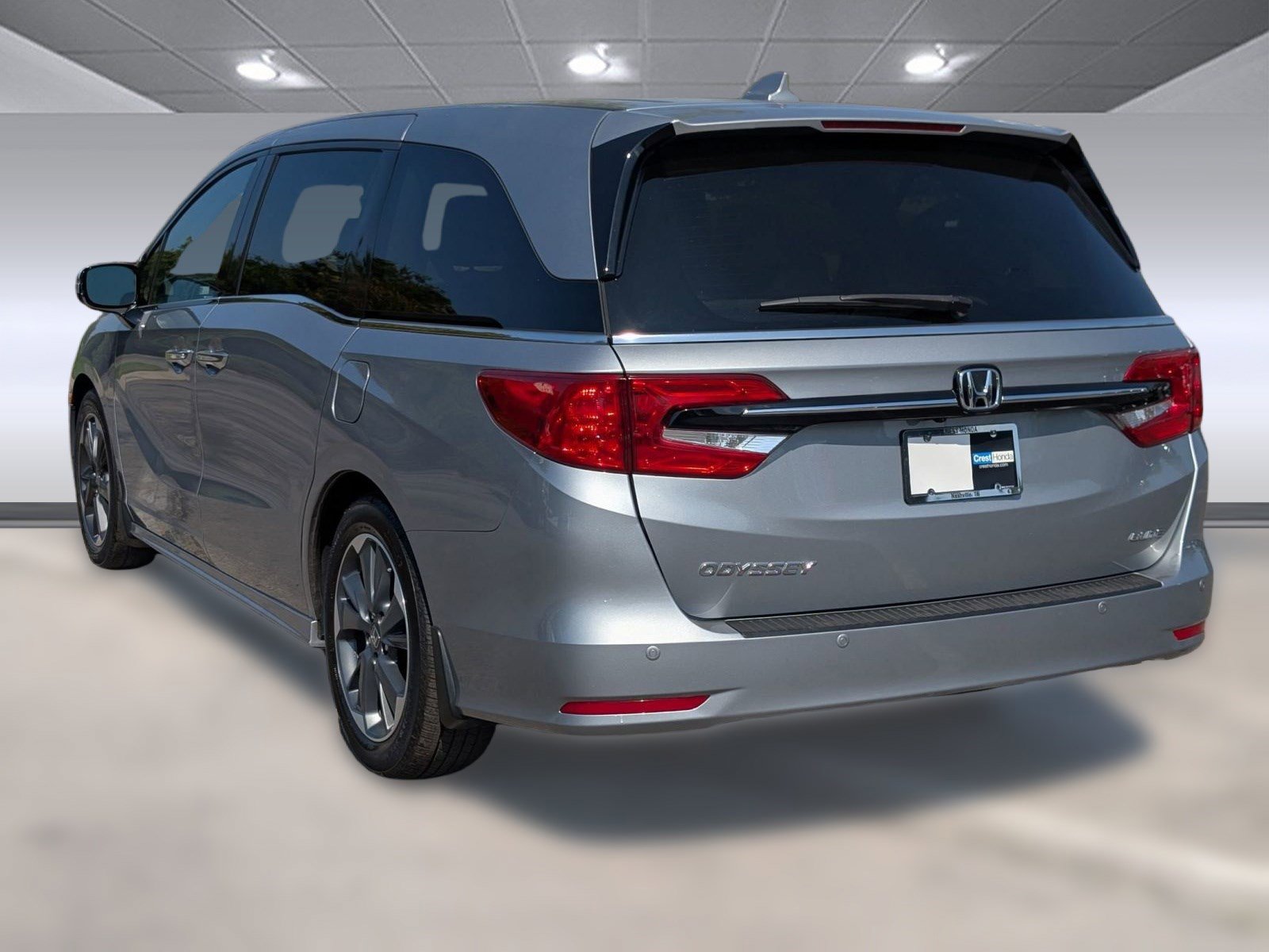 Used 2023 Honda Odyssey Elite image 3
