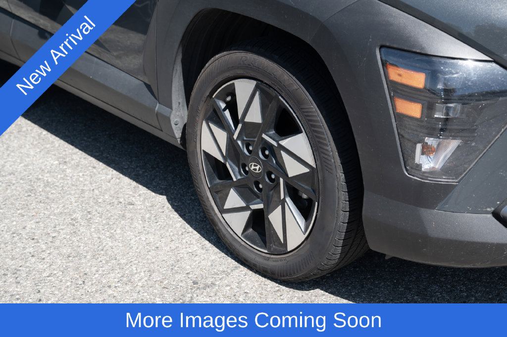 Used 2024 Hyundai Kona SEL FWD image 9