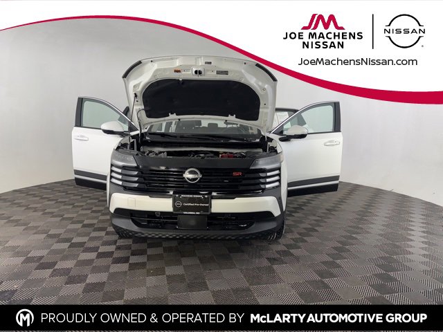 Certified 2025 Nissan Kicks SR image 11