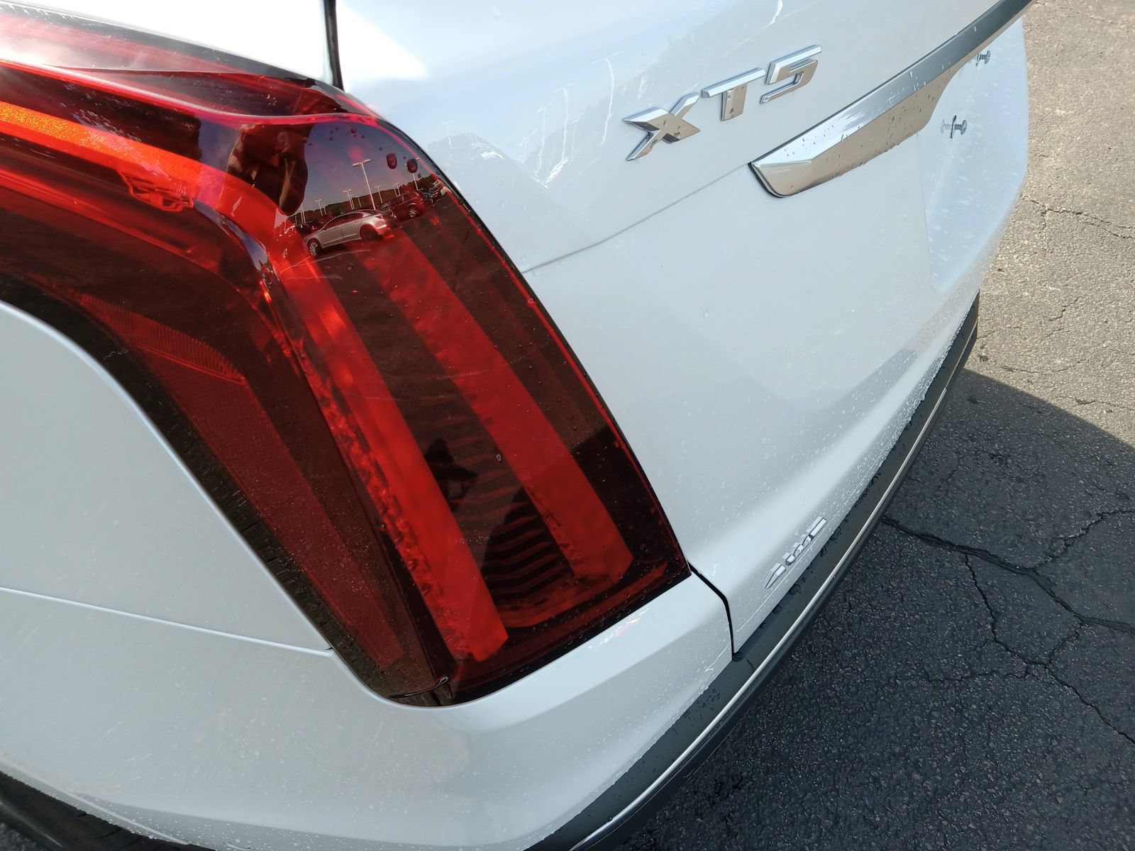 New 2026 Cadillac XT5 Premium Luxury w/ Driver Assist Package AWD/4WD image 9