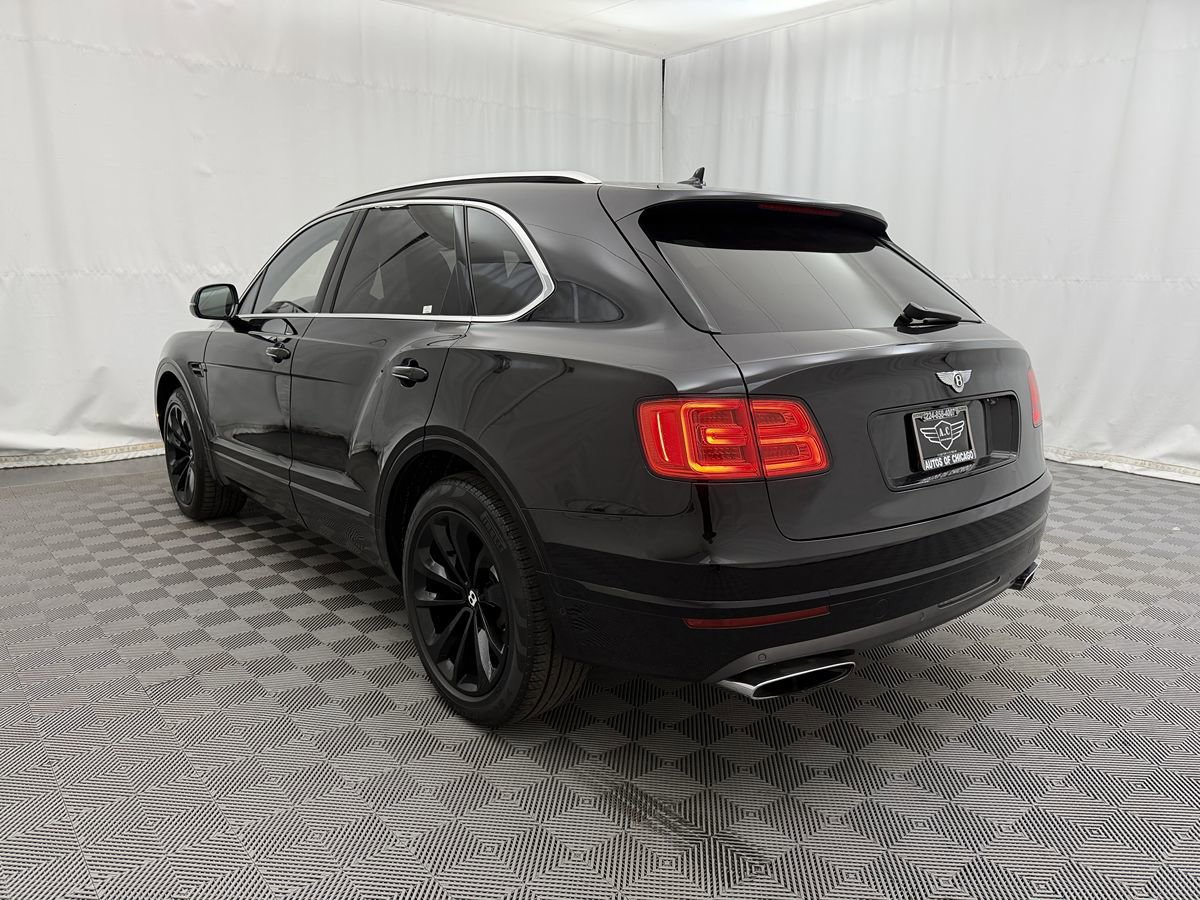 Used 2017 Bentley Bentayga image 7