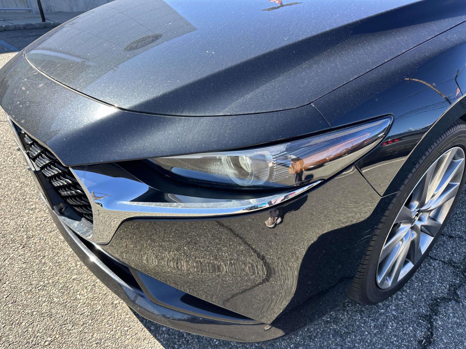 Used 2020 MAZDA MAZDA3 Premium Package image 9