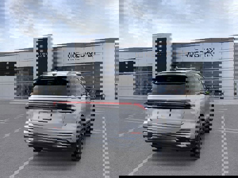 New 2026 Lincoln Nautilus Reserve w/ Jet Appearance Package image 8