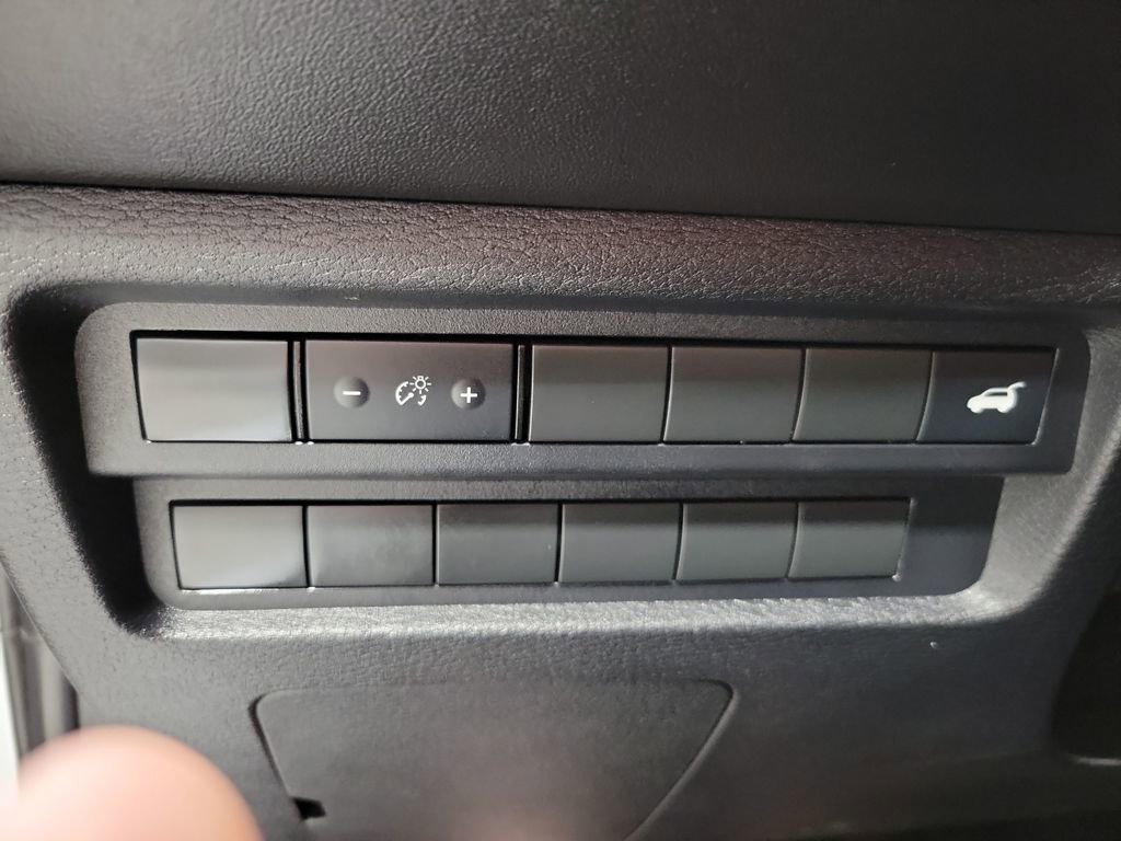 Used 2024 Mitsubishi Outlander SEL image 60