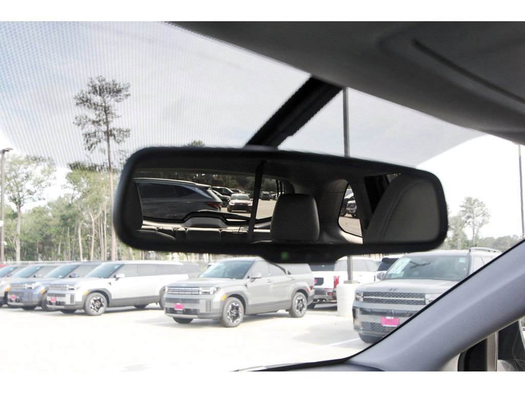 Used 2016 Toyota Highlander XLE FWD image 24