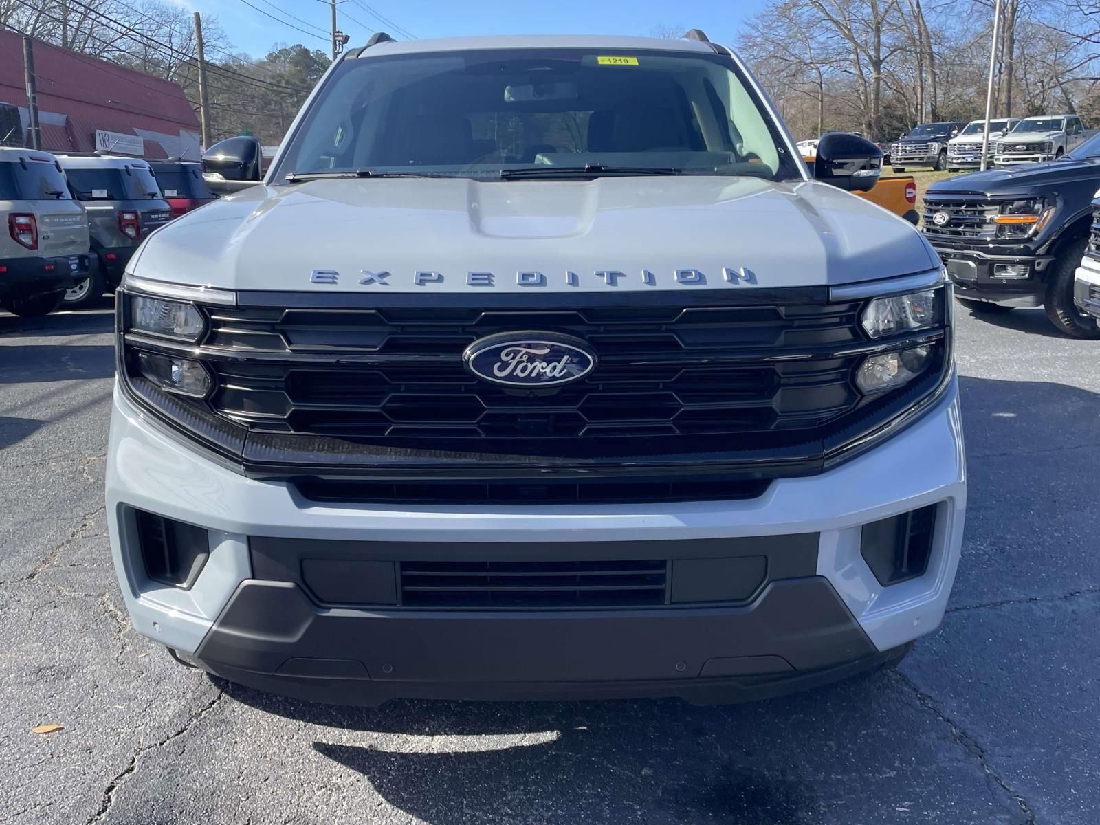 New 2026 Ford Expedition Active image 6