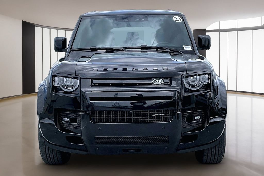 Certified 2023 Land Rover Defender 110 X-Dynamic SE AWD/4WD image 2