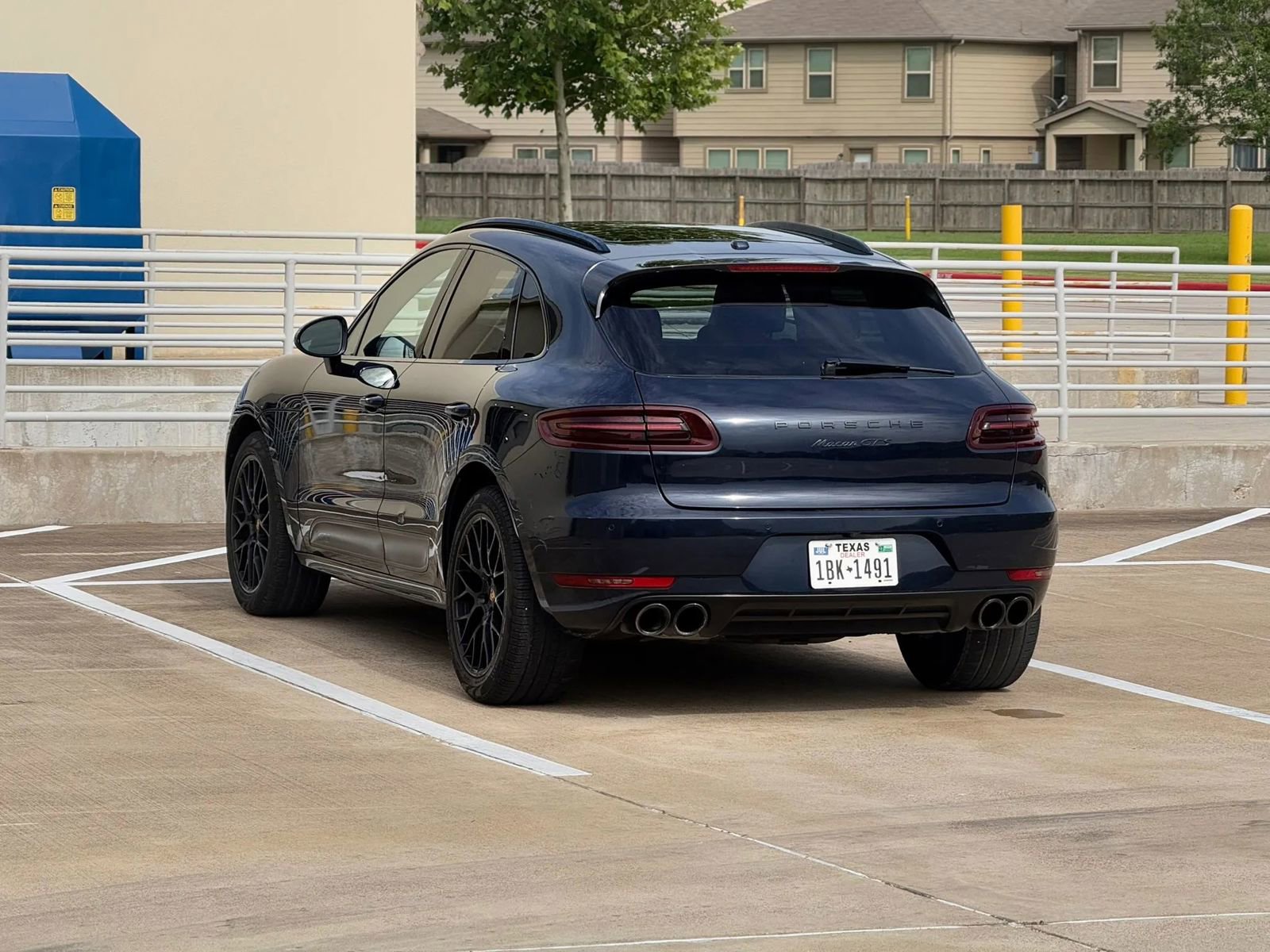 Used 2017 Porsche Macan GTS AWD/4WD image 5
