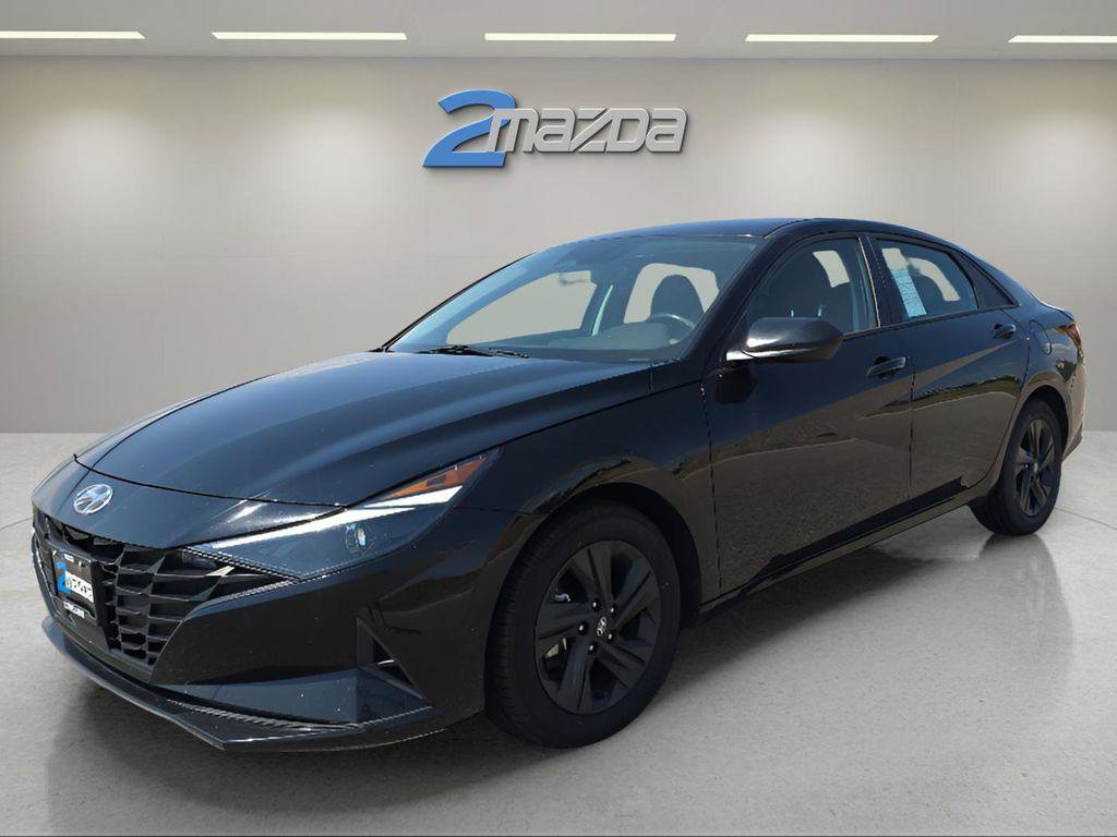 Used 2022 Hyundai Elantra SEL w/ Convenience Package