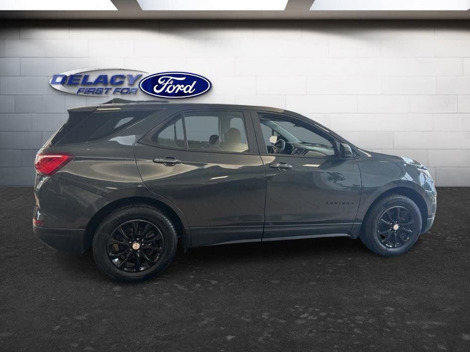 Used 2020 Chevrolet Equinox LS w/ LPO, Blackout Package image 6