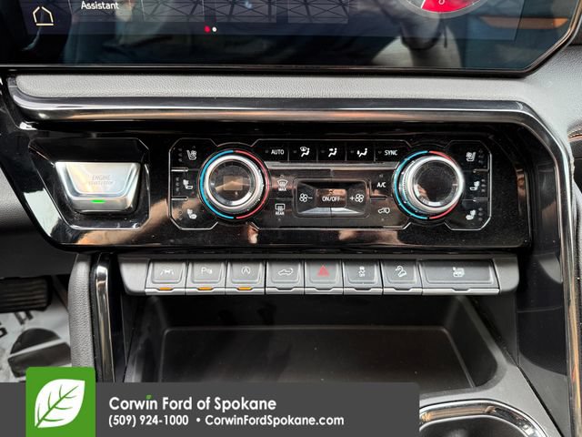 Used 2022 GMC Sierra 1500 AT4 w/ Technology Package AWD/4WD image 32