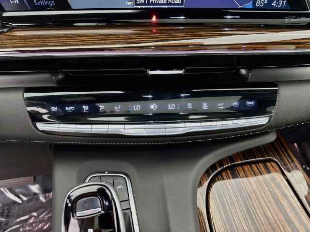 Used 2023 Cadillac Escalade Premium Luxury w/ Performance Package AWD/4WD image 16