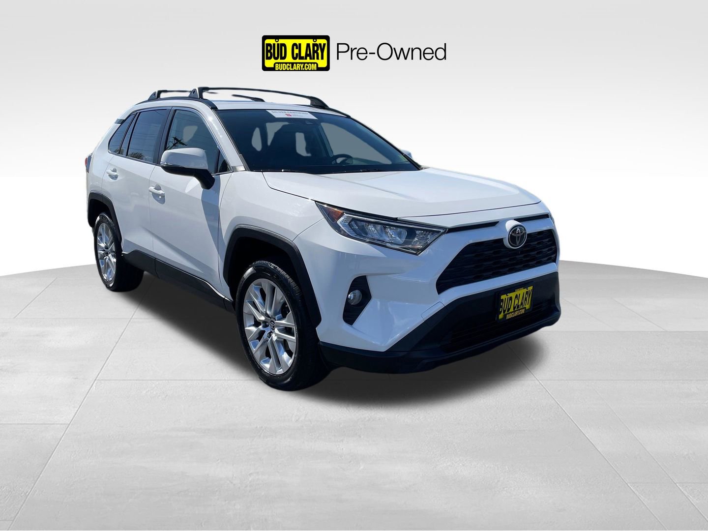 Used 2019 Toyota RAV4 XLE Premium w/ Cold Weather Package AWD/4WD image 1