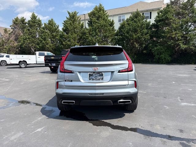 Used 2024 Cadillac XT4 Premium Luxury AWD/4WD image 4