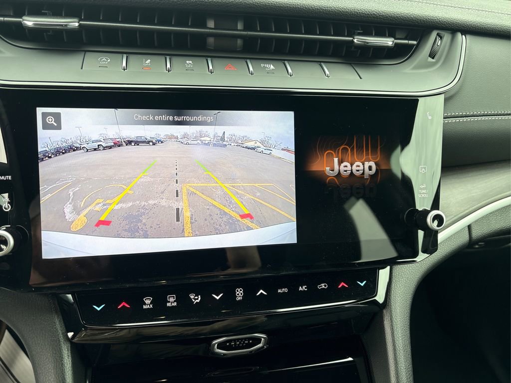 New 2026 Jeep Grand Cherokee L Limited w/ Limited Altitude Package image 27