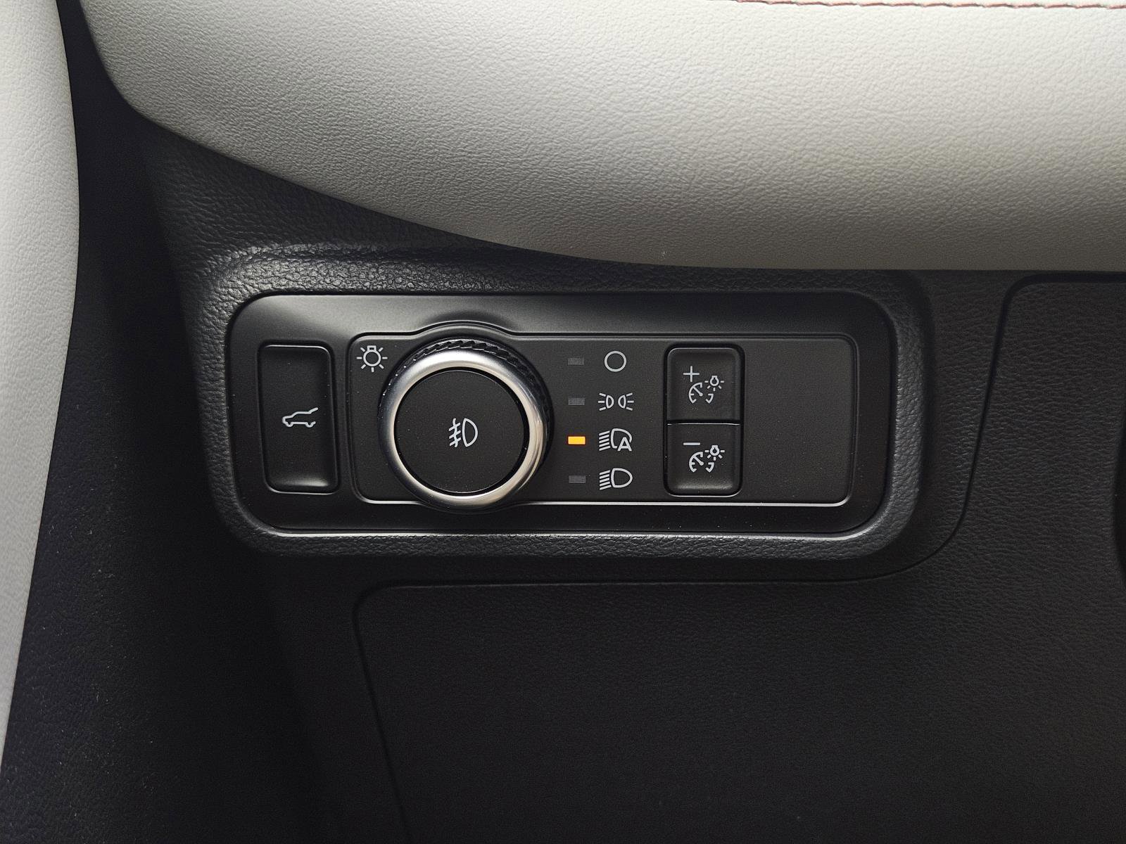 New 2026 Ford Explorer Active w/ Active Comfort Package image 23