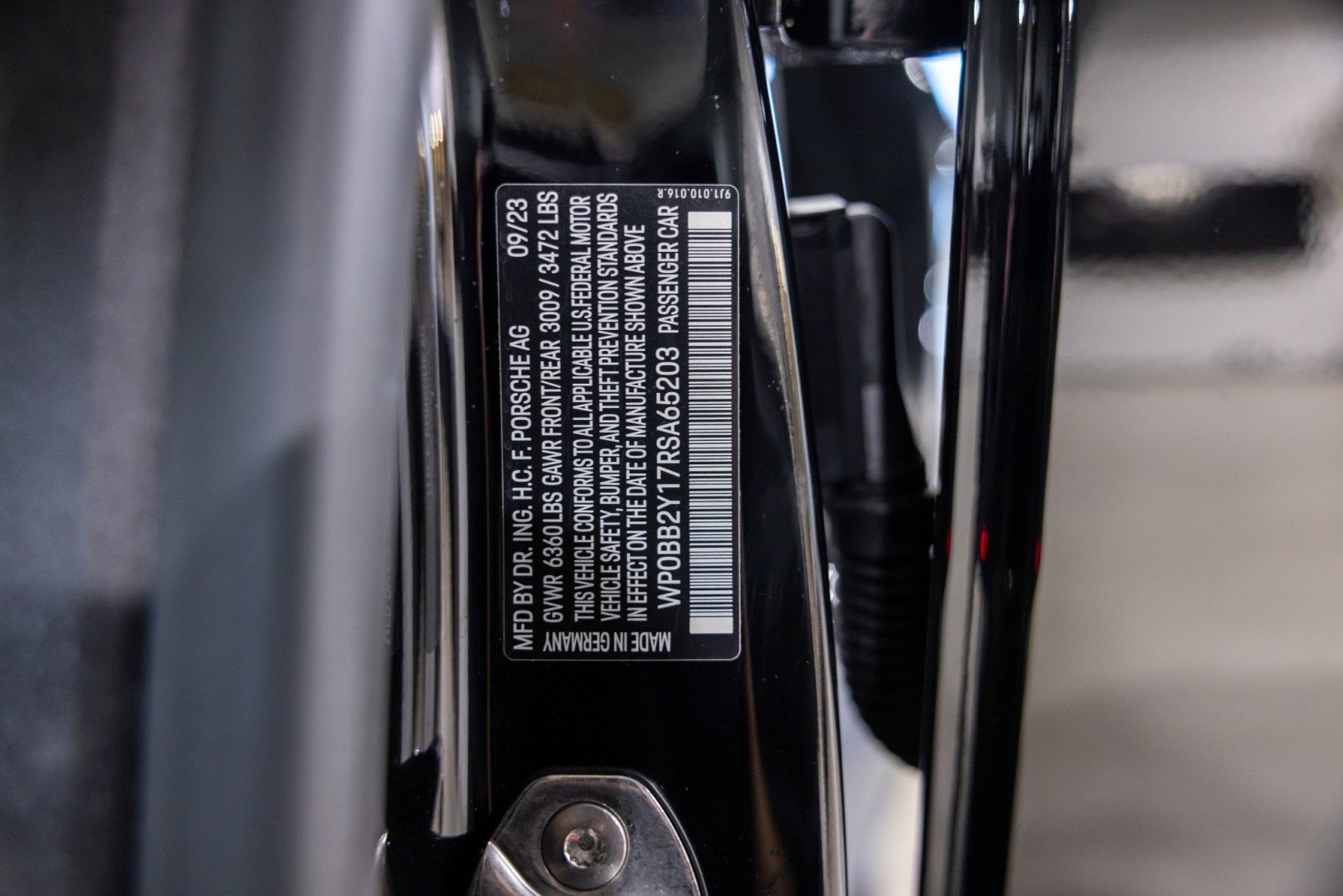 Used 2024 Porsche Taycan 4S image 47