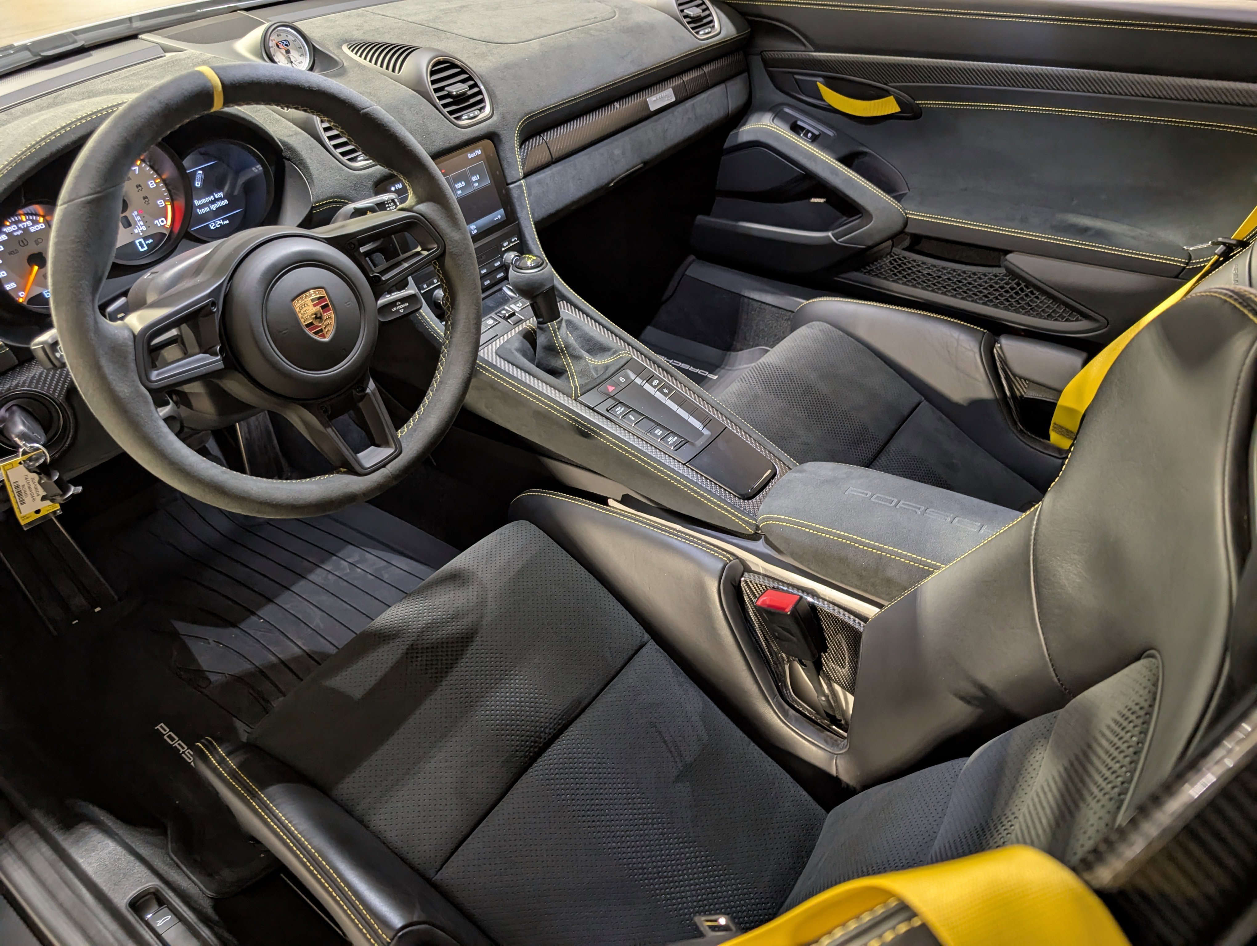 Used 2024 Porsche 718 Cayman GT4 RS image 19