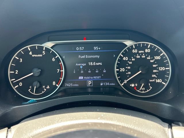 Used 2025 Nissan Altima 2.5 SR FWD image 23