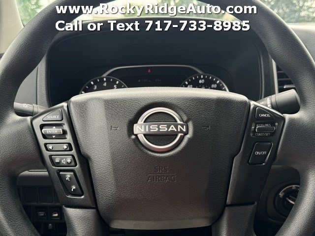 Used 2023 Nissan Frontier SV w/ Tow Package AWD/4WD image 11