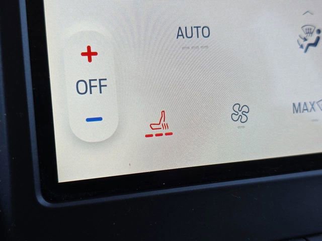 Used 2023 Ford Edge SEL image 23