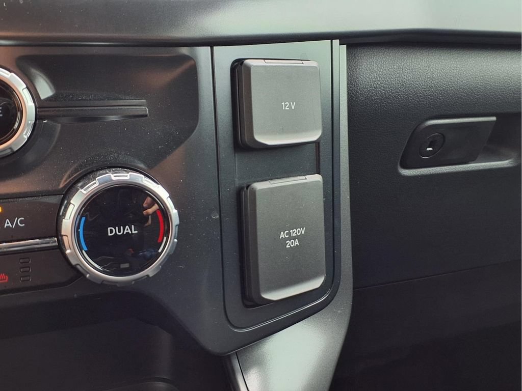 Used 2025 Ford F150 Tremor w/ Bed Utility Package AWD/4WD image 9