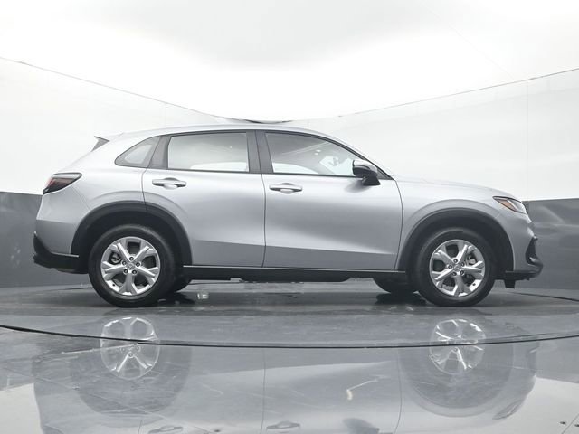 Used 2023 Honda HR-V LX image 12